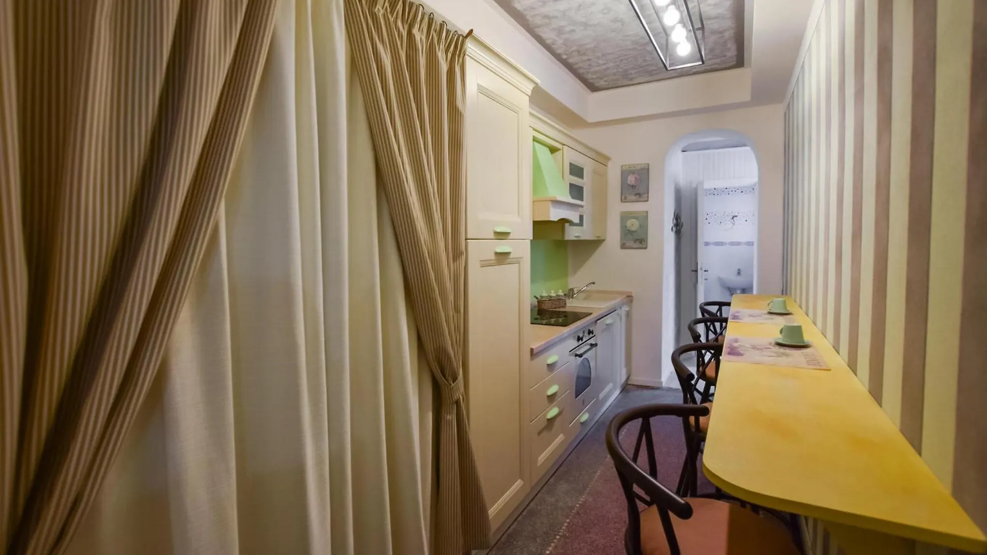 Amazing Apartment In Viareggio With Kitchen