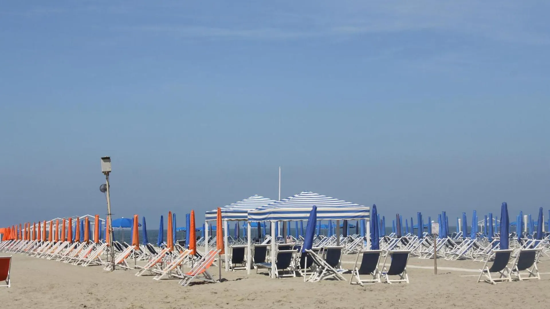Amazing Apartment In Viareggio With Kitchen Italy