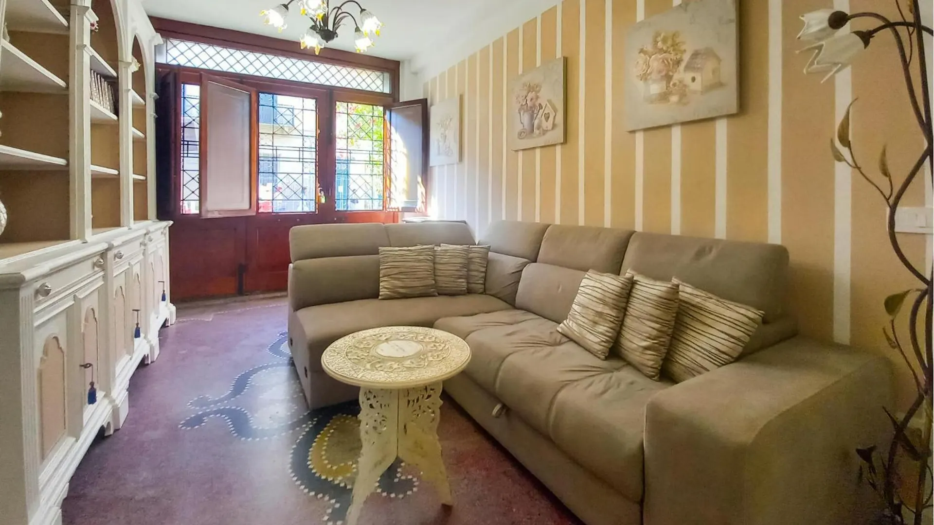 Amazing Apartment In Viareggio With Kitchen